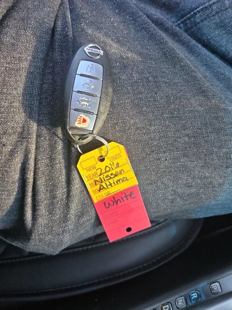 Used 2016 Nissan Altima 2.5 S FWD image 33