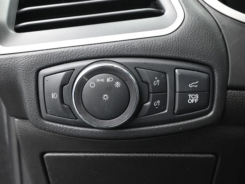 Used 2020 Ford Edge SEL w/ Convenience Package image 12