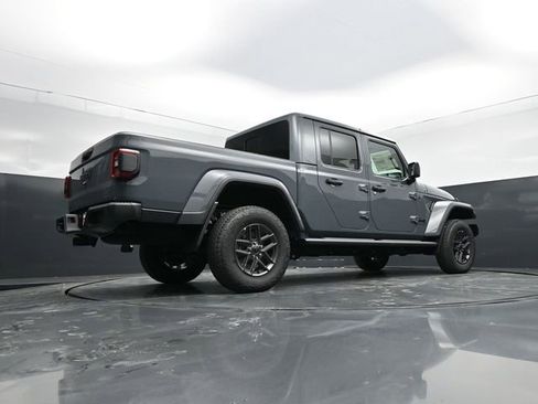 New 2026 Jeep Gladiator Sport AWD/4WD image 51