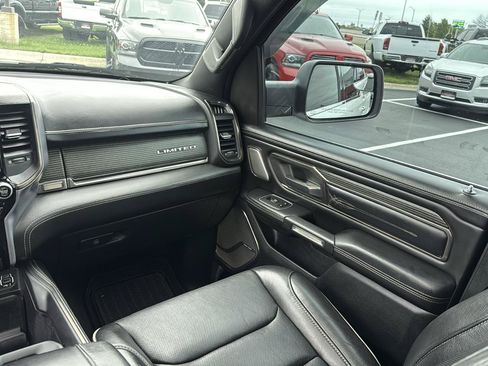 Used 2020 RAM 1500 Limited AWD/4WD image 30