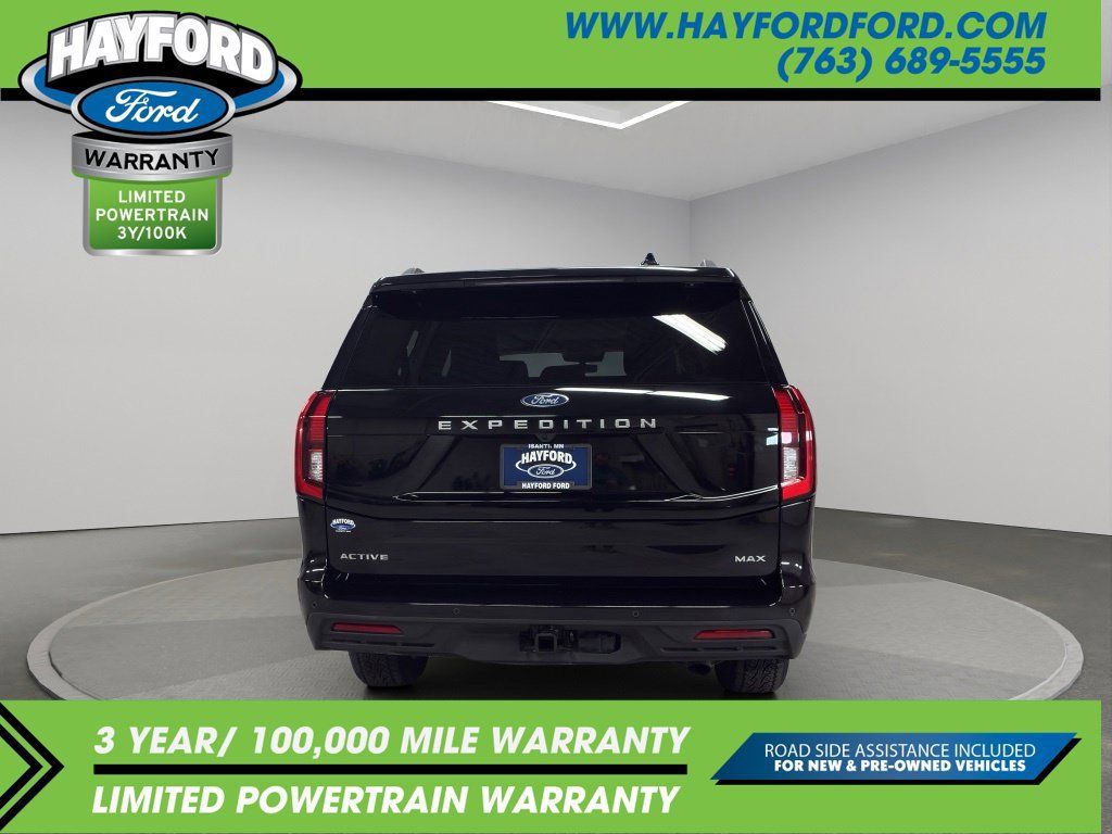 Used 2025 Ford Expedition Max Active AWD/4WD image 4