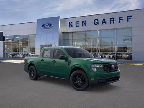 New 2025 Ford Maverick XLT w/ XLT Luxury Package image 8