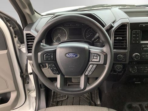 Used 2018 Ford F150 XLT w/ Trailer Tow Package image 12