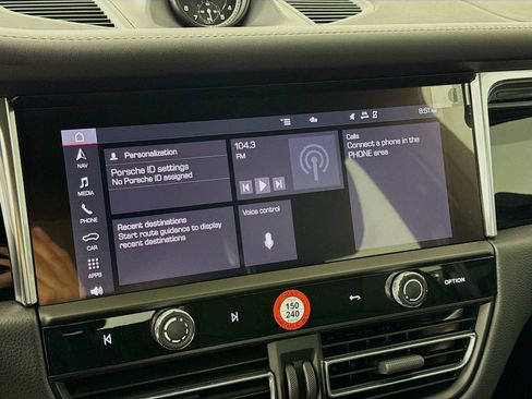 New 2026 Porsche Macan image 18