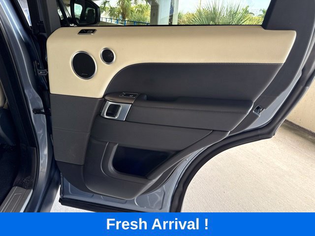 Used 2019 Land Rover Range Rover Sport HSE AWD/4WD image 15