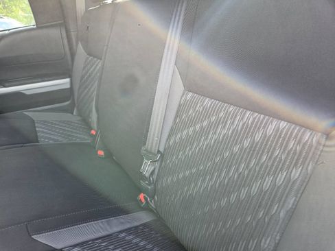 Used 2018 Toyota Tundra SR5 w/ SR5 Upgrade Package AWD/4WD image 29