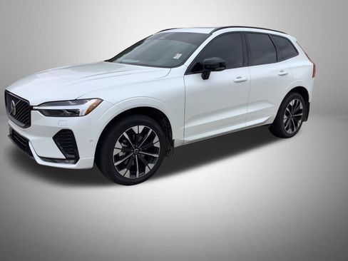 Used 2026 Volvo XC60 B5 Plus w/ Protection Package Premier AWD/4WD image 1