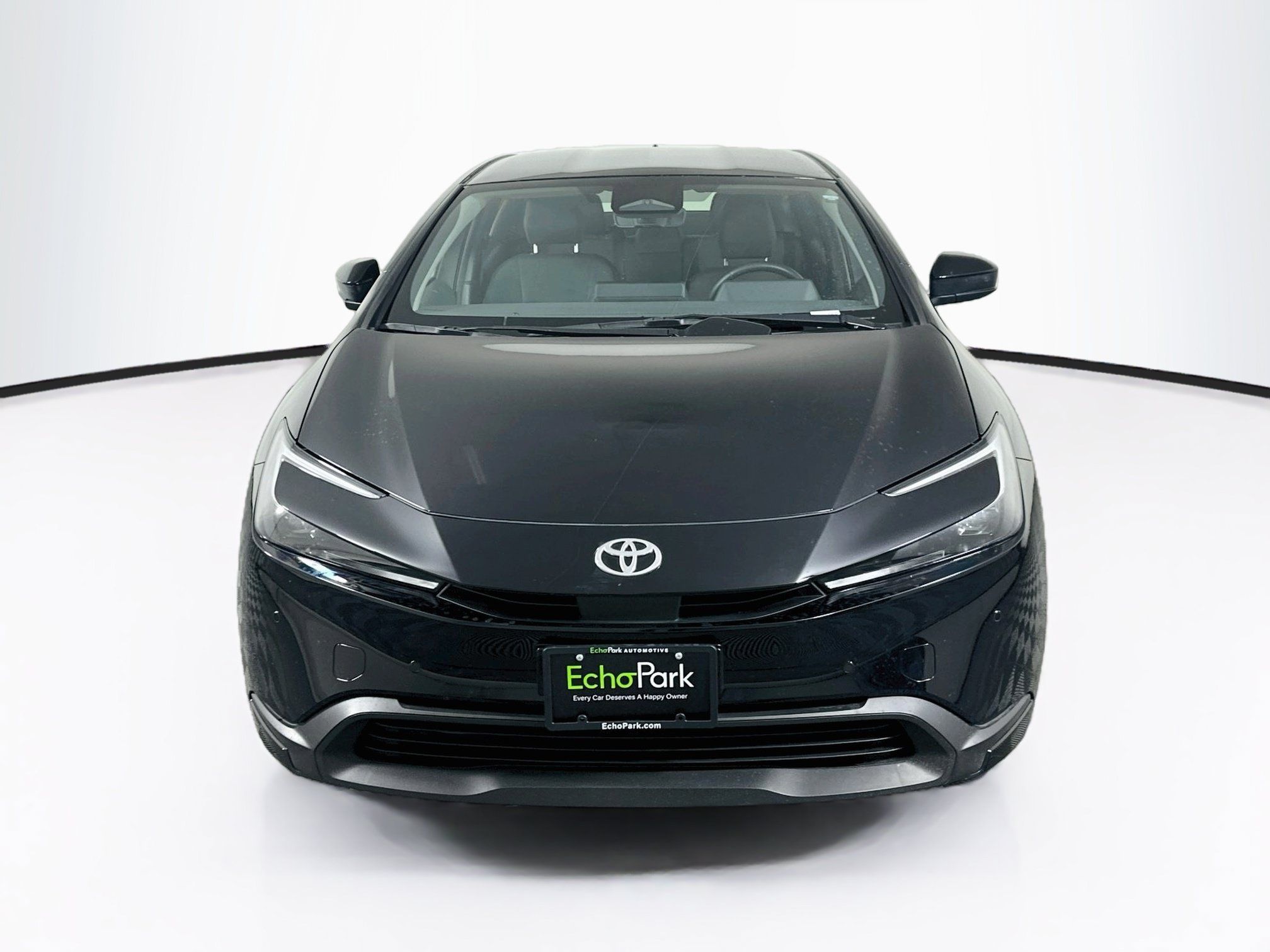 Used 2026 Toyota Prius LE FWD image 2