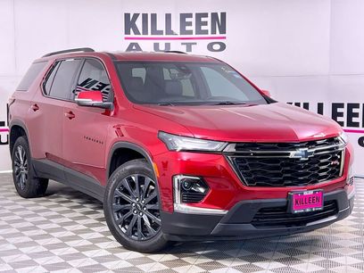 Used 2023 Chevrolet Traverse RS