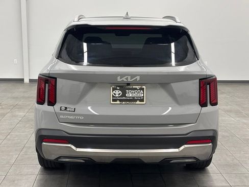 Used 2025 Kia Sorento SX FWD image 3