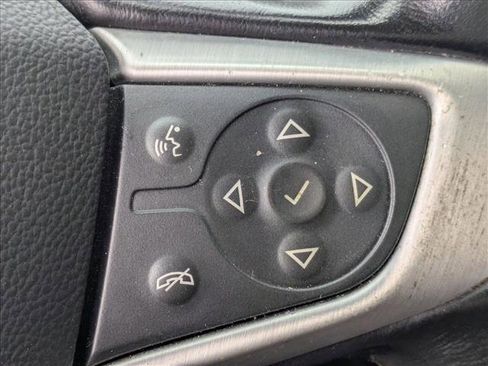 Used 2018 GMC Canyon SLE w/ SLE Convenience Package image 14