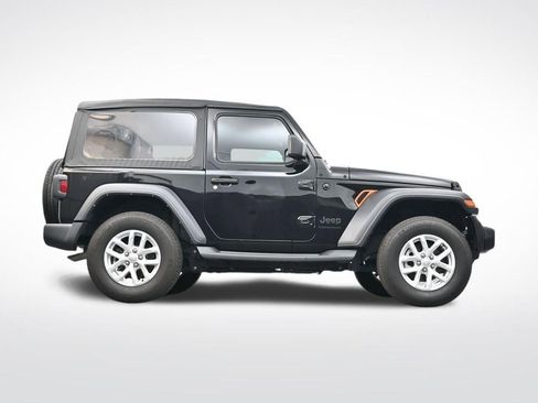 Used 2023 Jeep Wrangler Sport S image 29