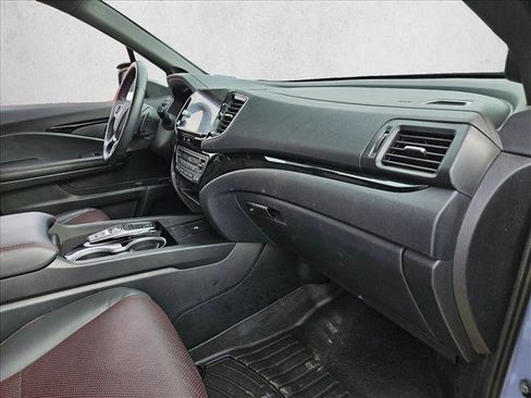 Used 2024 Honda Ridgeline Black Edition image 25