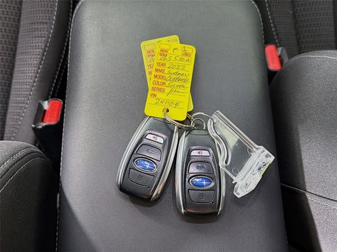 Used 2022 Subaru Outback Premium AWD/4WD image 33