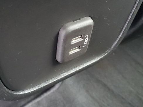 Certified 2023 GMC Terrain SLE w/ Driver Convenience Package image 12