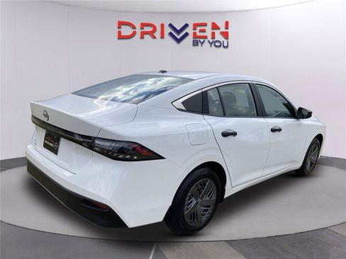 New 2026 Nissan Sentra S w/ Floor Mat Package FWD image 5