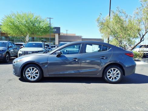 Used 2014 MAZDA MAZDA3 i Grand Touring FWD image 3