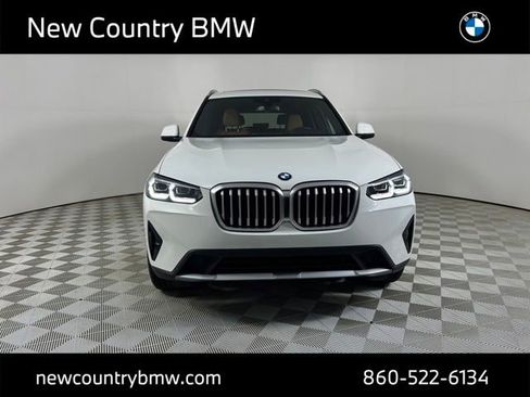 Used 2022 BMW X3 xDrive30i w/ Convenience Package AWD/4WD image 2