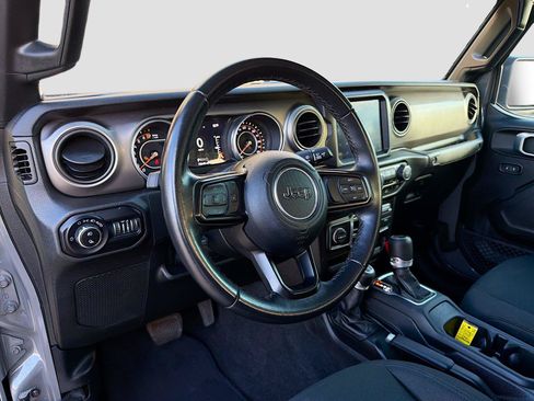 Used 2020 Jeep Gladiator Sport w/ Quick Order Package 24S AWD/4WD image 17
