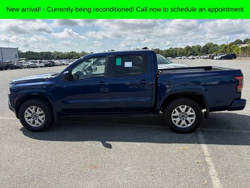 Used 2023 Nissan Frontier SV w/ SV Convenience Package RWD image 6