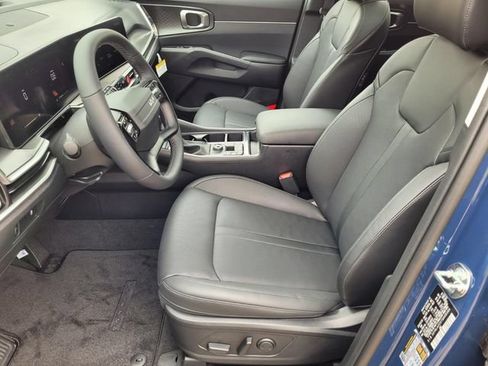 New 2026 Kia Sorento S w/ S Panoramic Sunroof Package FWD image 8