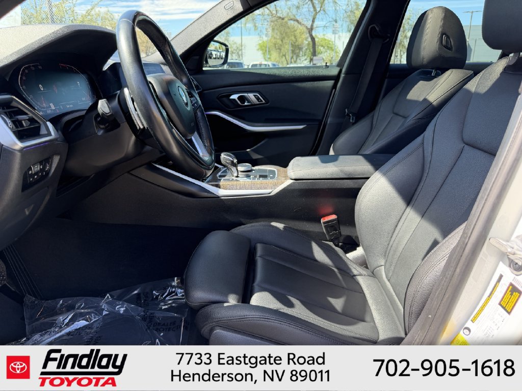 Used 2020 BMW 330i Sedan w/ Driving Assistance Package RWD image 6