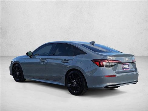 Used 2025 Honda Civic Sport image 8