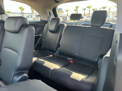 Used 2024 Honda Odyssey Touring image 18