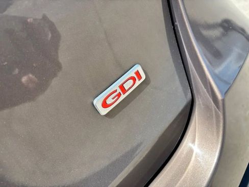 Used 2019 Kia Sorento AWD image 9