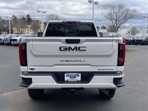 Used 2025 GMC Sierra 2500 Denali Ultimate w/ Max Trailering Package image 5
