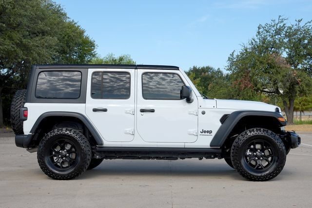 Used 2025 Jeep Wrangler Unlimited Sport AWD/4WD image 3