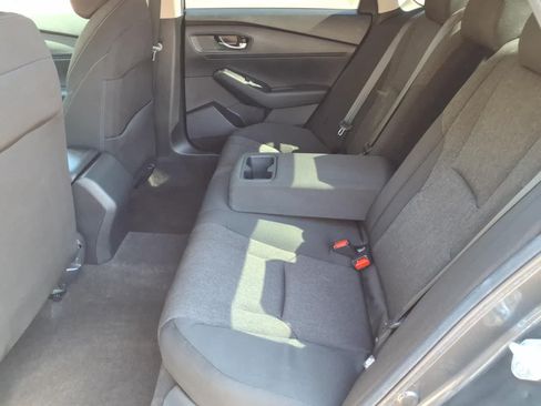 Used 2024 Honda Accord EX image 9