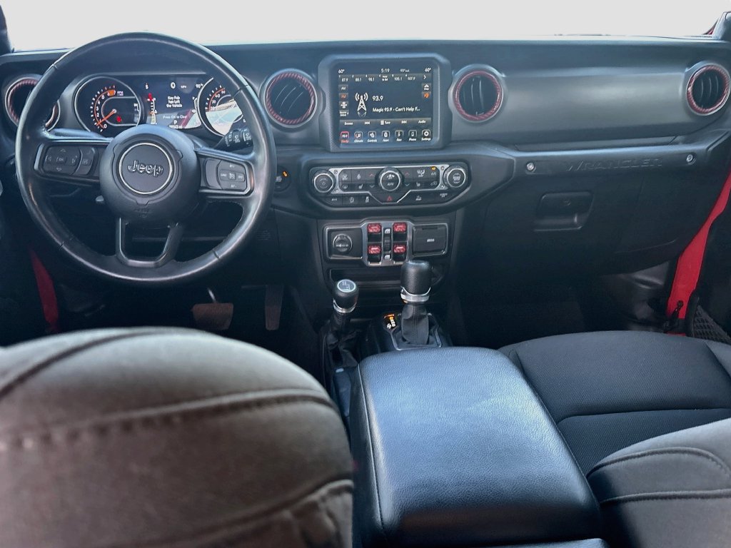 Used 2023 Jeep Wrangler Unlimited Sport AWD/4WD image 25