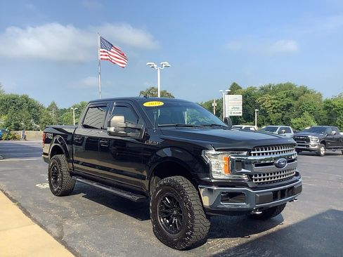 Used 2019 Ford F150 XLT w/ Equipment Group 302A Luxury AWD/4WD image 3