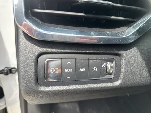 Used 2025 GMC Acadia Denali w/ LPO, Floor Liner Package AWD/4WD image 13