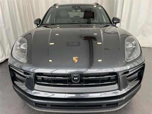 New 2026 Porsche Macan S AWD/4WD image 6