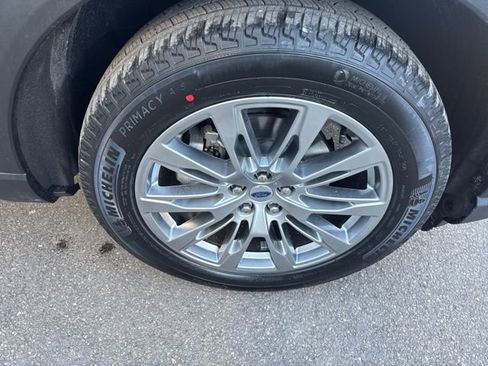 New 2026 Ford Explorer Active w/ Active Comfort Package AWD/4WD image 13