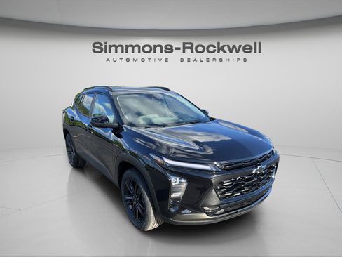 New 2026 Chevrolet Trax ACTIV w/ Driver Confidence Package FWD image 11