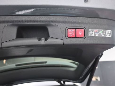 New 2026 Mercedes-Benz GLE 450 4MATIC image 25