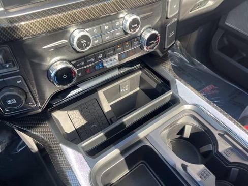 New 2024 Ford F250 Lariat w/ Lariat Ultimate Package AWD/4WD image 48