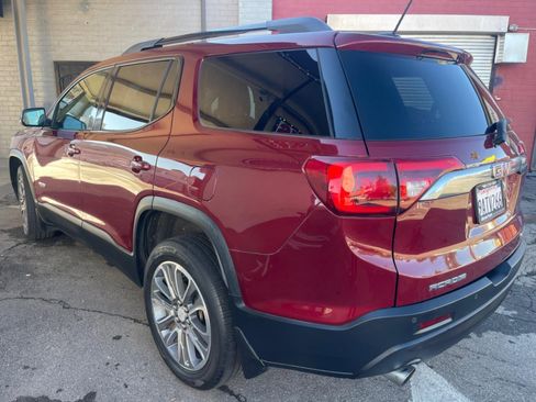 Used 2018 GMC Acadia SLT w/ LPO, Protection Package image 5