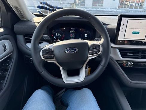 New 2026 Ford Explorer Active w/ Active Comfort Package image 13