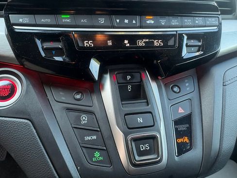 Used 2025 Honda Odyssey Sport-L image 26
