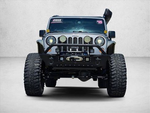 Used 2015 Jeep Wrangler Unlimited Rubicon w/ Connectivity Group AWD/4WD image 2