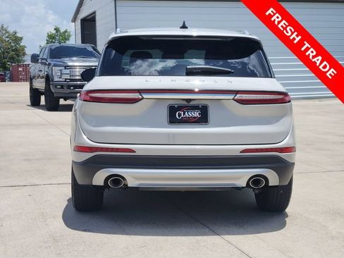 Used 2022 Lincoln Corsair FWD w/ Equipment Group 101A image 6