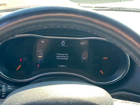 Used 2018 Jeep Grand Cherokee Altitude AWD/4WD image 19