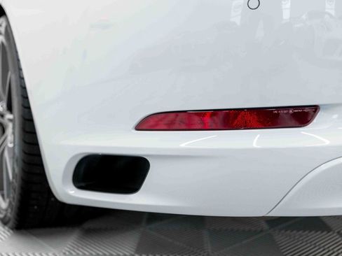 Used 2018 Porsche 911 Carrera T RWD image 31