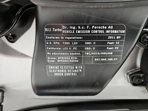 Used 2011 Porsche 911 Turbo S AWD/4WD image 42
