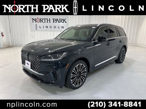 New 2025 Lincoln Aviator Black Label AWD/4WD image 1