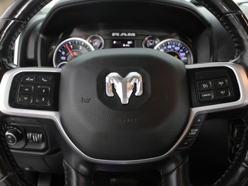 Used 2019 RAM 2500 Big Horn AWD/4WD image 12